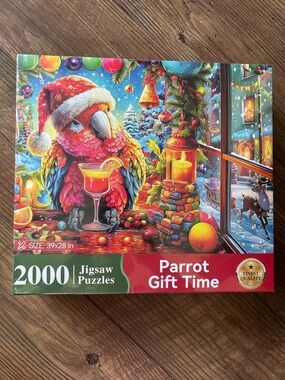 Parrot Gift Time 2000-Piece Jigsaw Puzzle - Vibrant Red Parrot